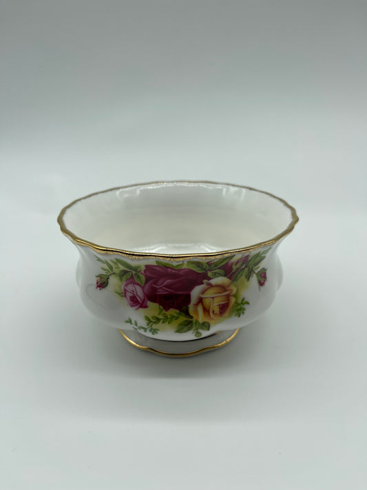 Old Country Roses  Open Sugar Bowl  Royal Albert Made In England (New)
